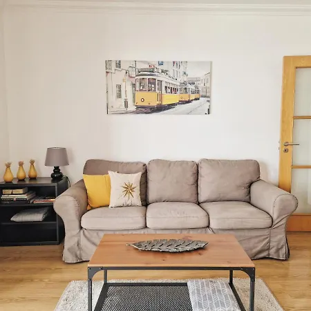 Near Parque Nacoes *