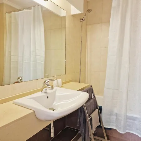 Near Parque Nacoes 公寓 Lisboa