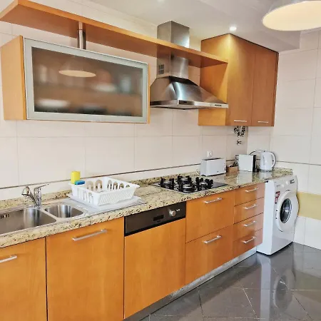 Near Parque Nacoes Apartment *