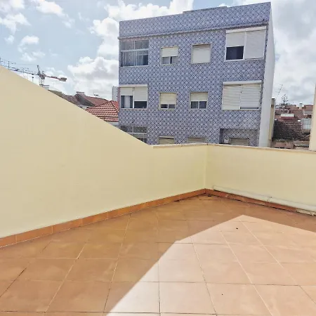 Near Parque Nacoes 公寓 Lisboa