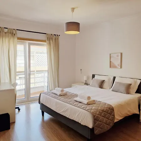 Near Parque Nacoes *