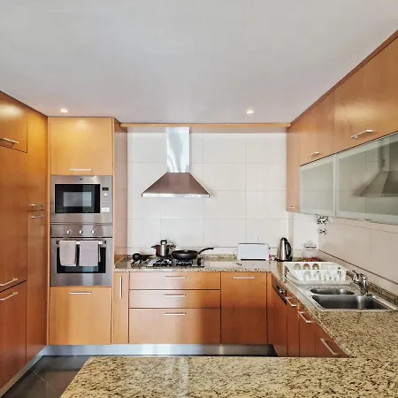 Near Parque Nacoes * Lisboa